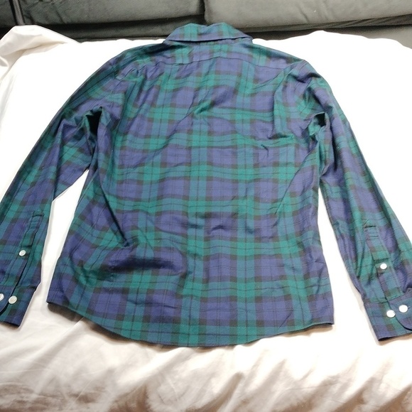 Brooks Brothers Milano men's long sleeved button down shirt size medium - Picture 6 of 9